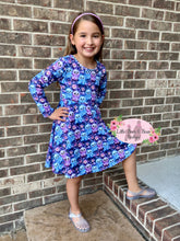 Load image into Gallery viewer, Cutesy Ghost Sibling Set
