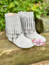 Load image into Gallery viewer, Gray Suede Fringe Boots
