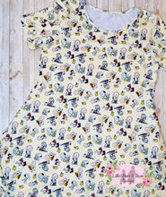 Load image into Gallery viewer, Ladies Charlie Dog and Friends Pocket Dress
