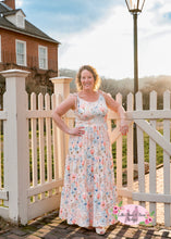 Load image into Gallery viewer, Mommy &amp; Me Ivory Floral Dresses
