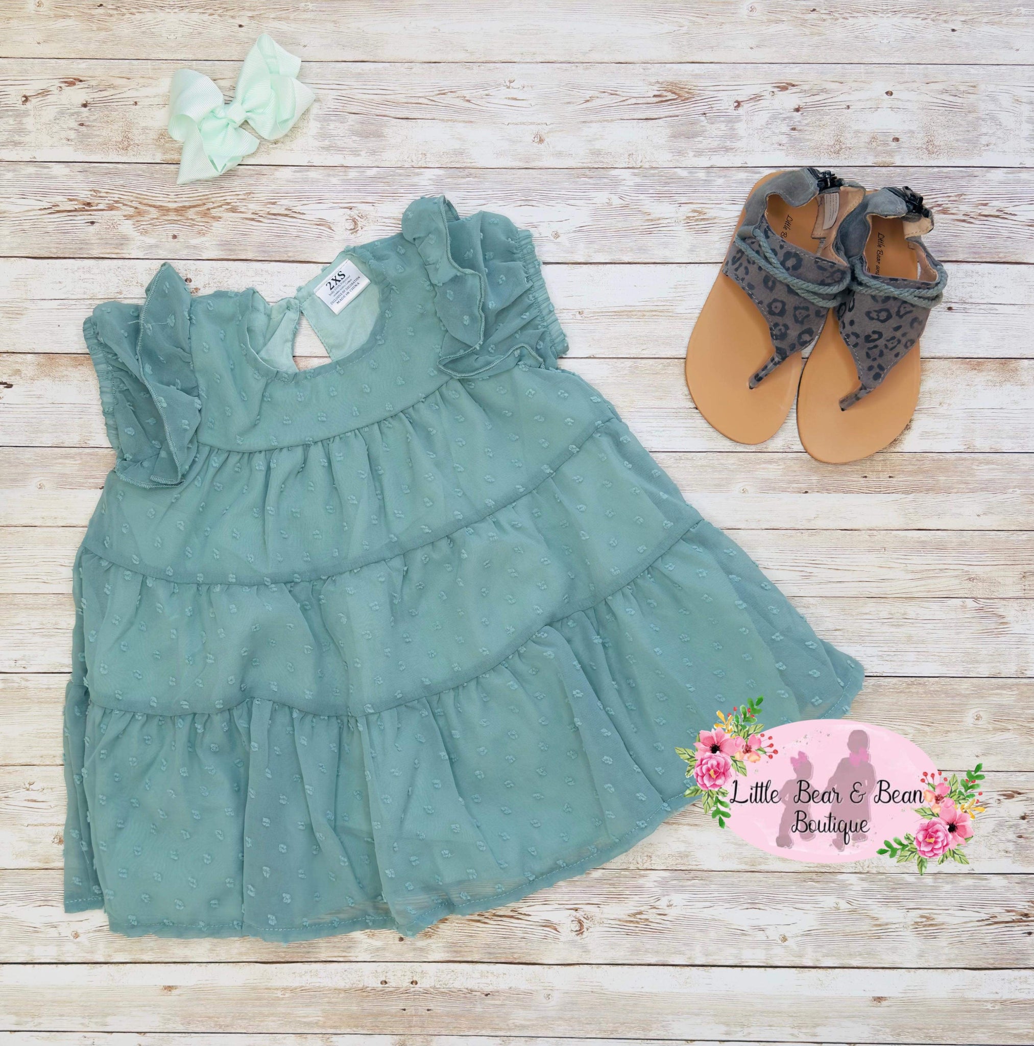 Sage Swiss Dot Dress 8/9 Sage Swiss Dot Dress 8/9