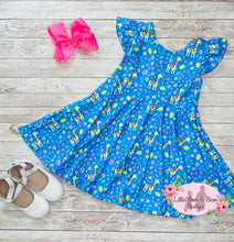 Load image into Gallery viewer, Giraffe in the Garden Dress
