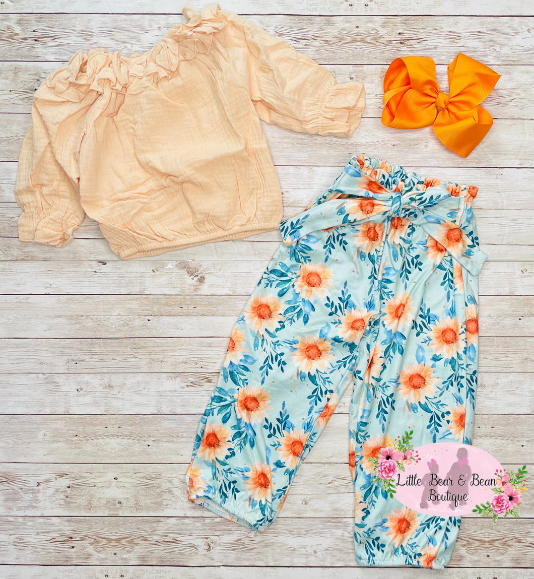 Cantelope Floral Set