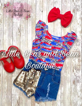 Load image into Gallery viewer, Stars Paint Stroke Leo and Distressed Denim Sequin Shorts Set

