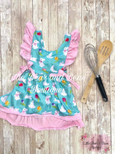 Load image into Gallery viewer, Springtime Ruffle Apron
