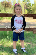 Load image into Gallery viewer, Little Bear and Bean Icing Top
