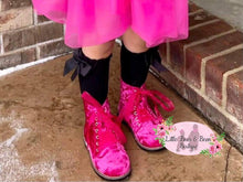 Load image into Gallery viewer, Hot pink velvet boots can be paired with a skirt
