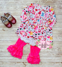 Load image into Gallery viewer, Favorite Things Tunic Minky Triple Belle Set
