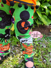 Load image into Gallery viewer, Halloween Mouse Set Scarf
