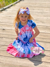 Load image into Gallery viewer, Faded Red, White, Blue Tie Dye Dress
