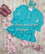 Load image into Gallery viewer, Blush and Aqua Rose Floral Belle Set
