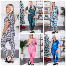 Load image into Gallery viewer, Ladies Lounge Jogger Set - Camo
